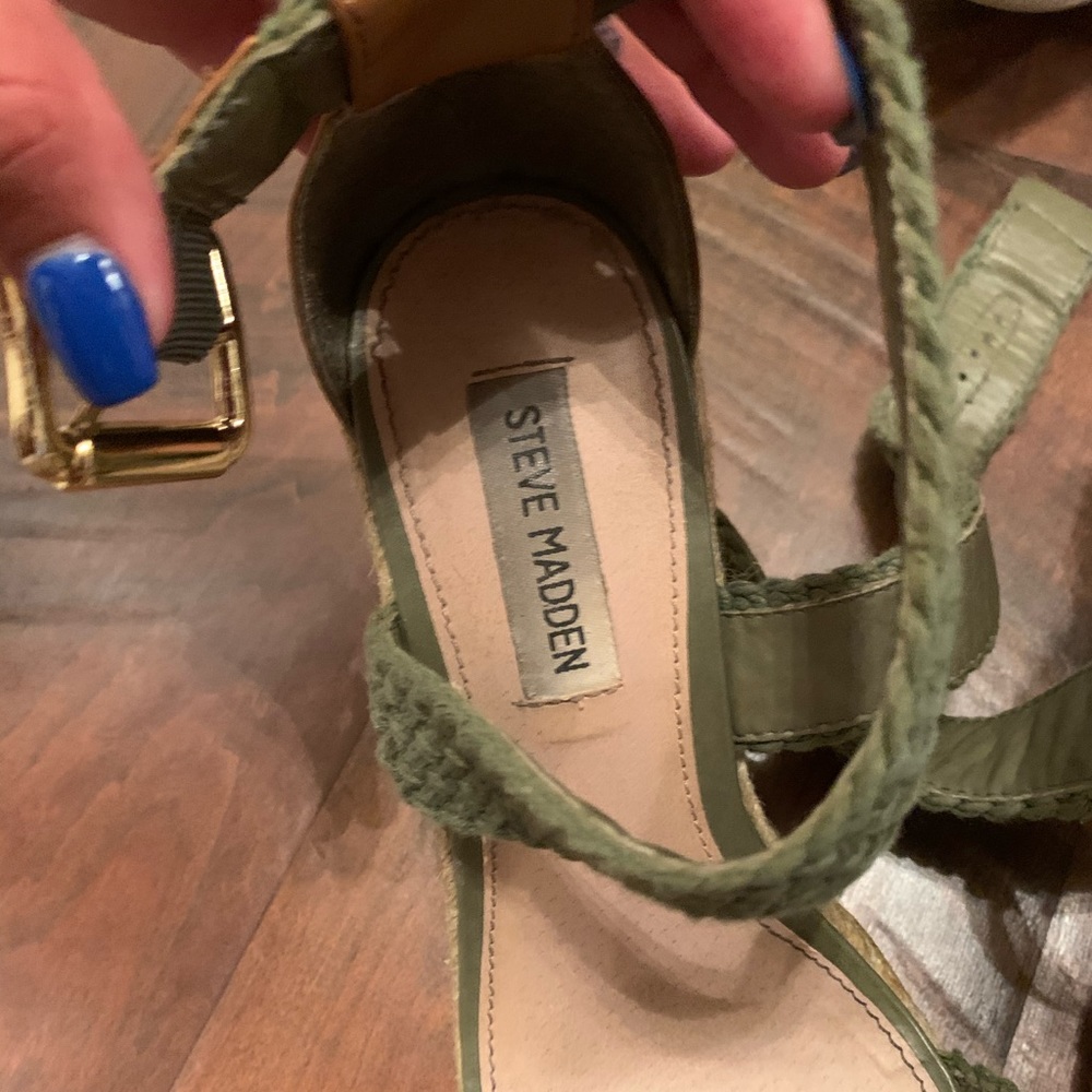 Steve Madden wedges